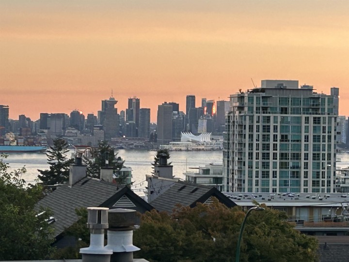 Photo 27 at 19 - 220 E 4th Street, Lower Lonsdale, North Vancouver