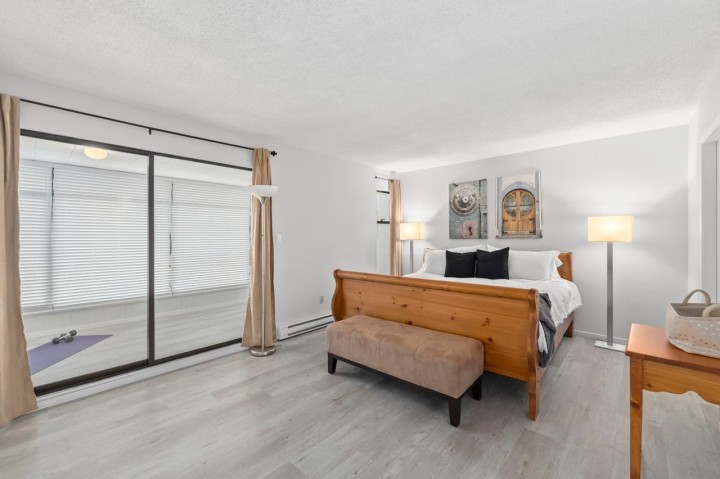 Photo 16 at 19 - 220 E 4th Street, Lower Lonsdale, North Vancouver