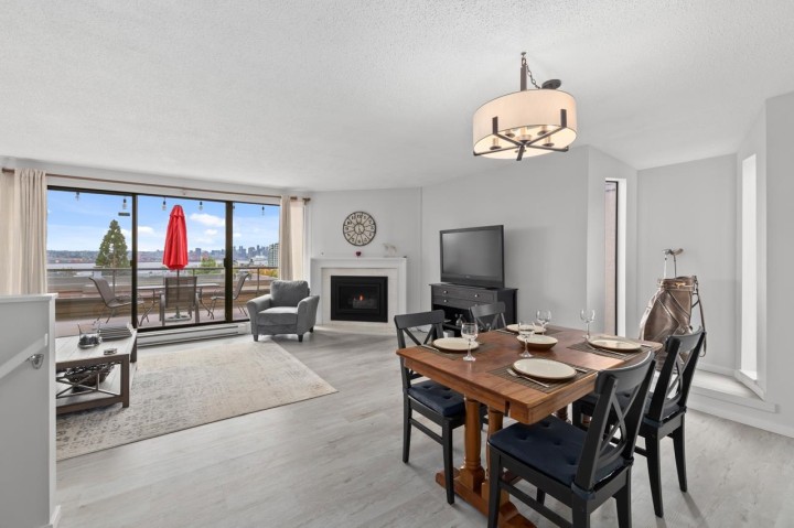 Photo 9 at 19 - 220 E 4th Street, Lower Lonsdale, North Vancouver