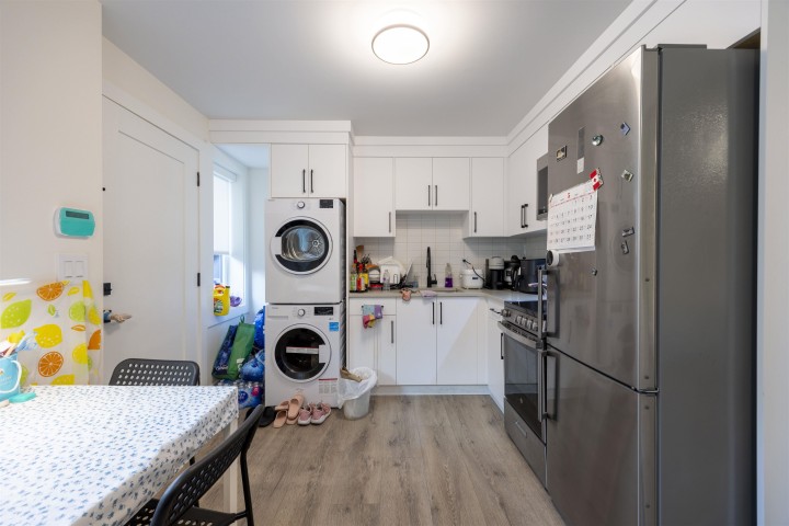 Photo 13 at 4541 Hoy Street, Collingwood VE, Vancouver East