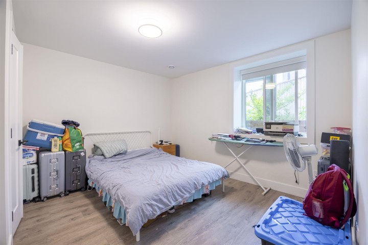 Photo 11 at 4541 Hoy Street, Collingwood VE, Vancouver East