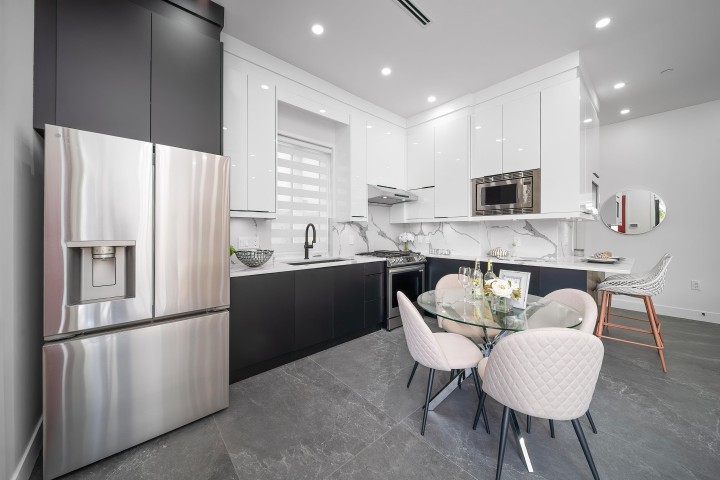 Photo 8 at 1 - 2777 E 27th Avenue, Renfrew Heights, Vancouver East