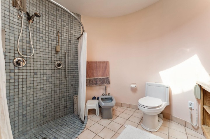 Photo 11 at 2735 Skilift Place, Chelsea Park, West Vancouver