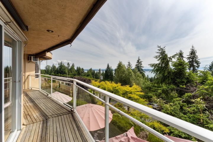 Photo 8 at 2735 Skilift Place, Chelsea Park, West Vancouver