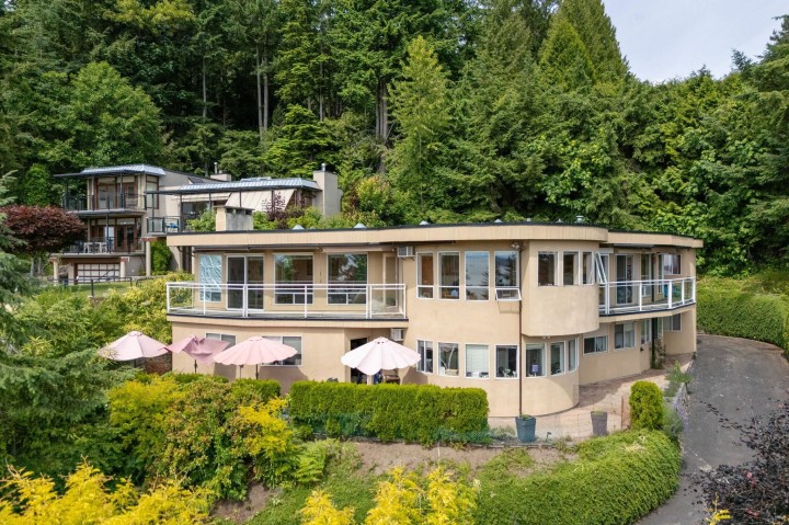 Photo 21 at 2735 Skilift Place, Chelsea Park, West Vancouver