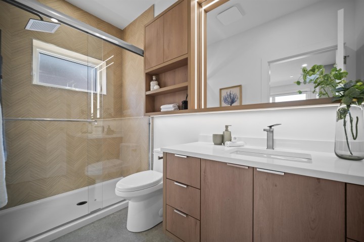 Photo 16 at 2 - 3563 E 25th Avenue, Renfrew Heights, Vancouver East