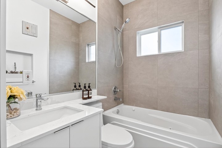 Photo 24 at 1368 E 7th Avenue, Grandview Woodland, Vancouver East