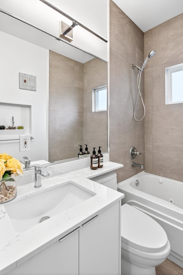 Photo 25 at 1368 E 7th Avenue, Grandview Woodland, Vancouver East