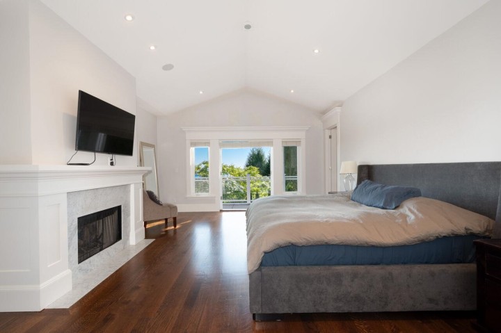 Photo 20 at 4659 Woodgreen Drive, Cypress Park Estates, West Vancouver