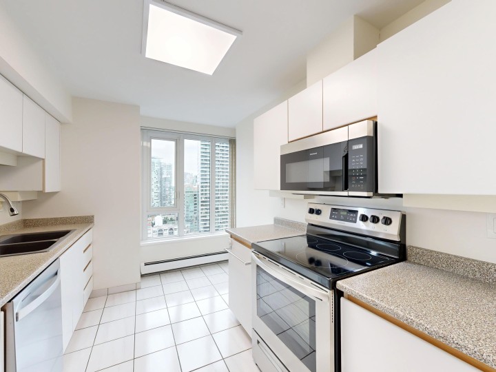 Photo 11 at 2004 - 1020 Harwood Street, West End VW, Vancouver West