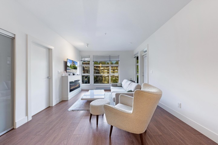 Photo 16 at 305 - 3602 Aldercrest Drive, Roche Point, North Vancouver