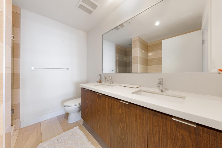 Photo 24 at 305 - 3602 Aldercrest Drive, Roche Point, North Vancouver