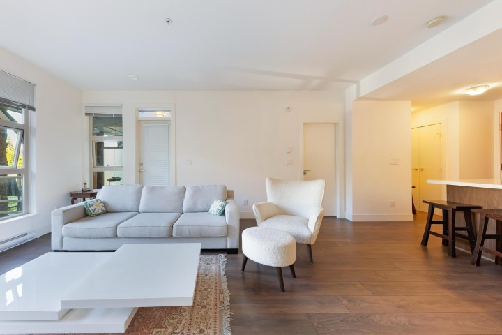 Photo 15 at 305 - 3602 Aldercrest Drive, Roche Point, North Vancouver