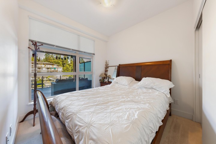 Photo 21 at 305 - 3602 Aldercrest Drive, Roche Point, North Vancouver