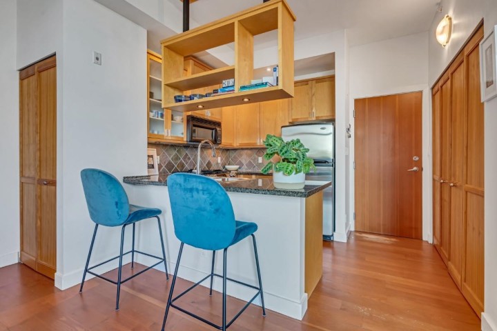 Photo 10 at 311 - 2515 Ontario Street, Mount Pleasant VW, Vancouver West