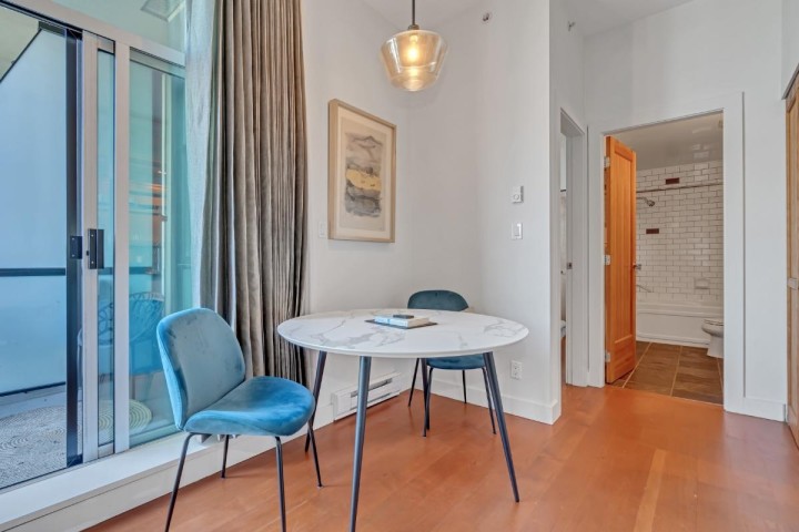 Photo 11 at 311 - 2515 Ontario Street, Mount Pleasant VW, Vancouver West