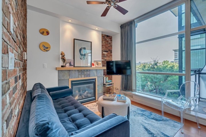 Photo 4 at 311 - 2515 Ontario Street, Mount Pleasant VW, Vancouver West