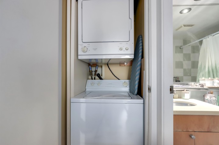 Photo 23 at 1406 - 1003 Burnaby Street, West End VW, Vancouver West