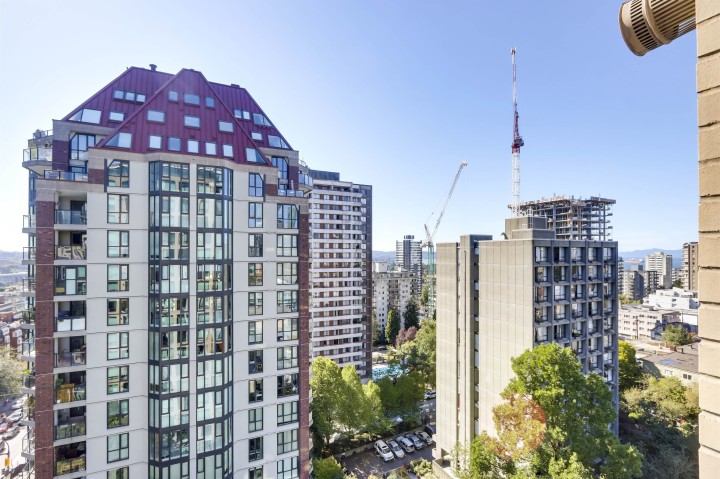 Photo 13 at 1406 - 1003 Burnaby Street, West End VW, Vancouver West