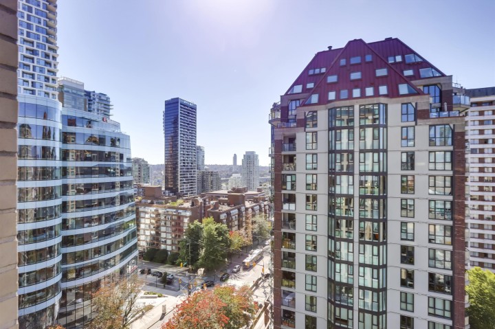 Photo 14 at 1406 - 1003 Burnaby Street, West End VW, Vancouver West