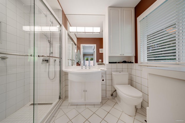 Photo 25 at 485 Southborough Drive, British Properties, West Vancouver