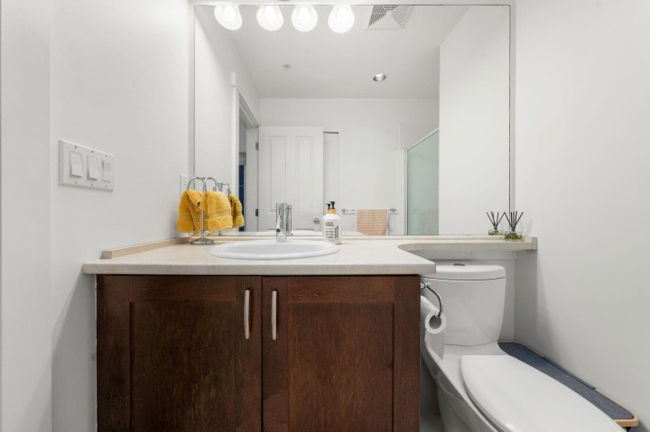 Photo 33 at 204 - 1111 E 27th Street, Lynn Valley, North Vancouver