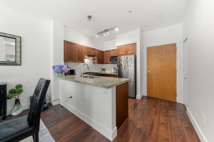 Photo 15 at 204 - 1111 E 27th Street, Lynn Valley, North Vancouver