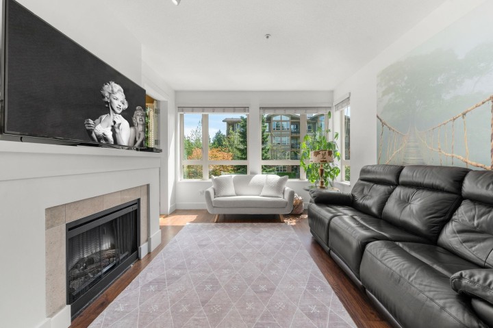Photo 4 at 204 - 1111 E 27th Street, Lynn Valley, North Vancouver