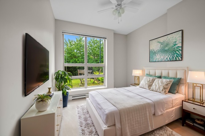 Photo 9 at 101 - 2665 Mountain Highway, Lynn Valley, North Vancouver