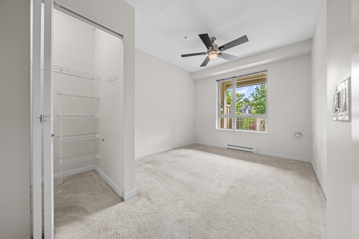 Photo 14 at 101 - 2665 Mountain Highway, Lynn Valley, North Vancouver