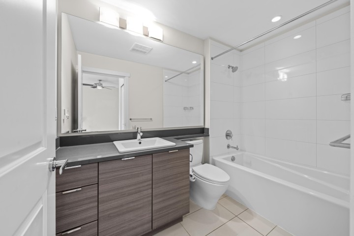 Photo 37 at 101 - 2665 Mountain Highway, Lynn Valley, North Vancouver