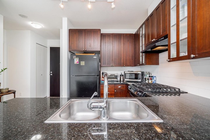 Photo 8 at 1004 - 170 W 1st Street, Lower Lonsdale, North Vancouver