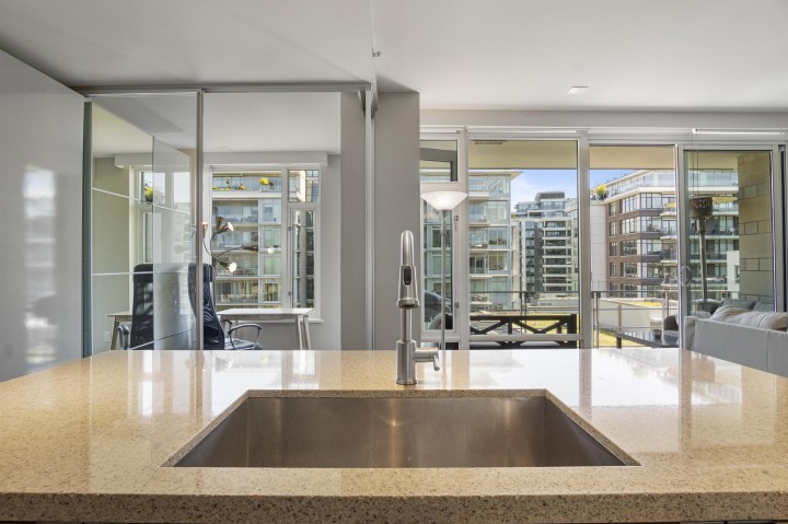 Photo 26 at 709 - 77 Walter Hardwick Avenue, False Creek, Vancouver West