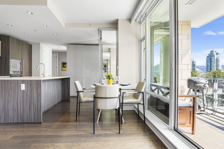 Photo 5 at 709 - 77 Walter Hardwick Avenue, False Creek, Vancouver West