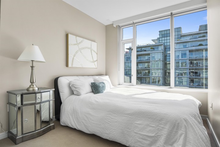 Photo 15 at 709 - 77 Walter Hardwick Avenue, False Creek, Vancouver West