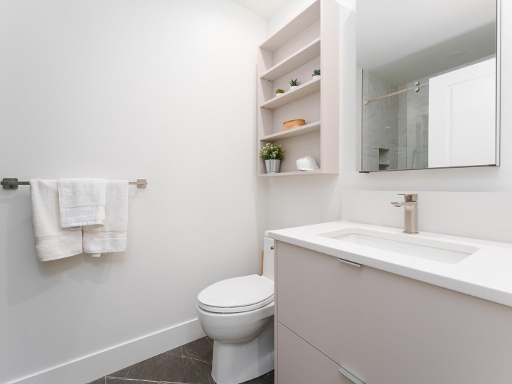 Photo 9 at 422 - 580 Raven Woods Drive, Roche Point, North Vancouver