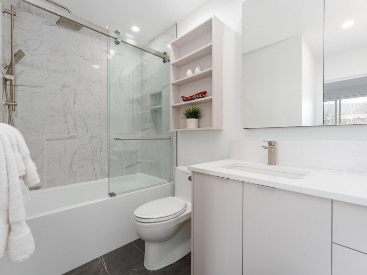 Photo 14 at 422 - 580 Raven Woods Drive, Roche Point, North Vancouver