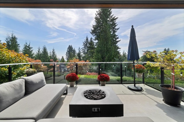 Photo 16 at 291 Monteray Avenue, Upper Delbrook, North Vancouver