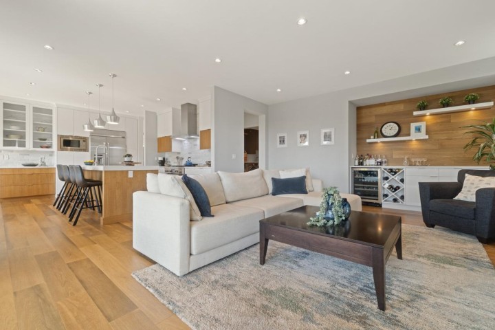 Photo 5 at 291 Monteray Avenue, Upper Delbrook, North Vancouver