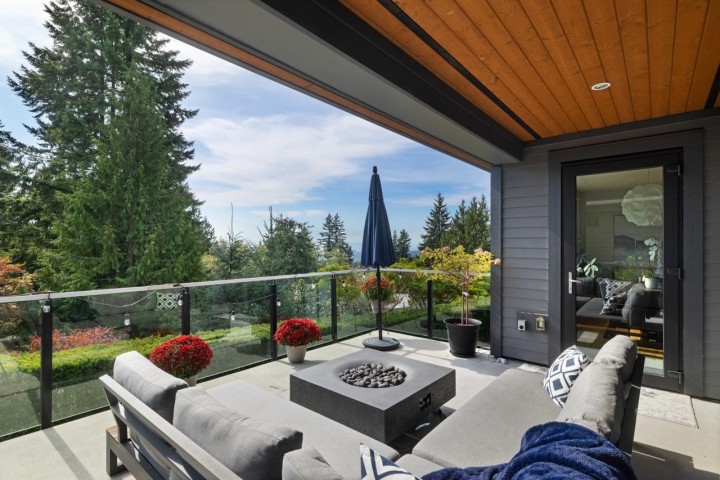 Photo 15 at 291 Monteray Avenue, Upper Delbrook, North Vancouver