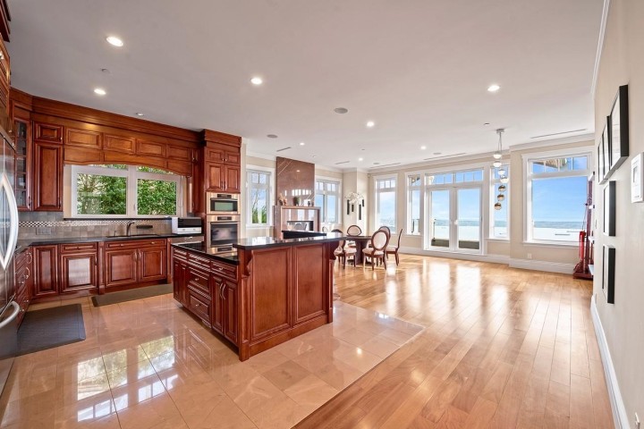 Photo 13 at 2420 Halston Court, Whitby Estates, West Vancouver