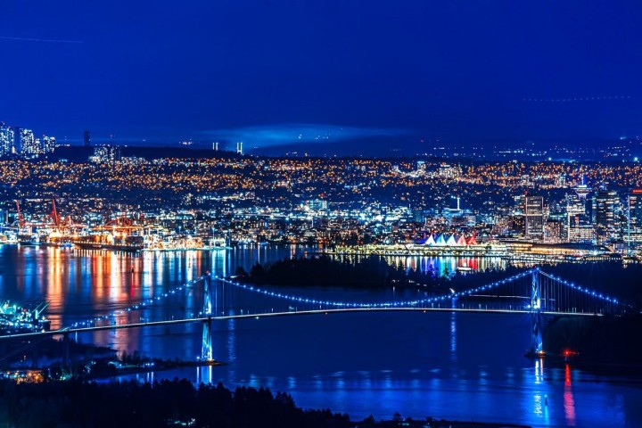 Photo 10 at 2420 Halston Court, Whitby Estates, West Vancouver