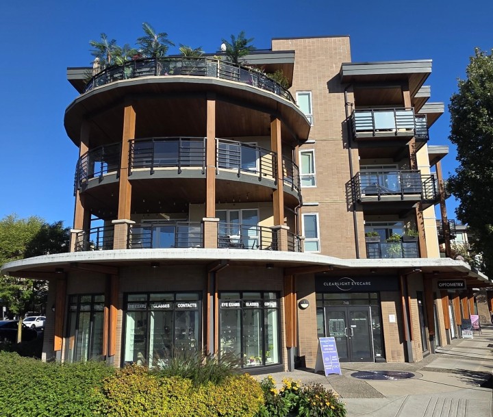 Photo 1 at 310 - 733 W 14th Street, Mosquito Creek, North Vancouver