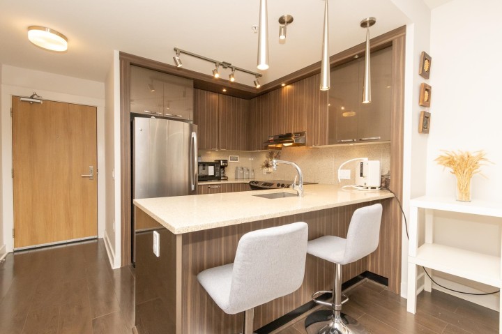 Photo 4 at 310 - 733 W 14th Street, Mosquito Creek, North Vancouver