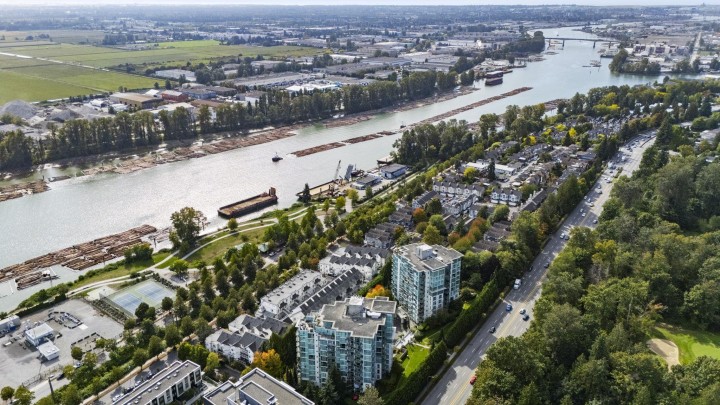 Photo 28 at 707 - 2763 Chandlery Place, South Marine, Vancouver East