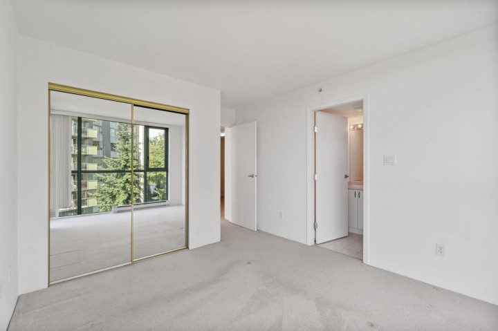 Photo 20 at 707 - 2763 Chandlery Place, South Marine, Vancouver East