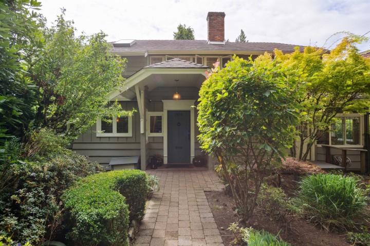 Photo 1 at 2616 Haywood Avenue, Dundarave, West Vancouver