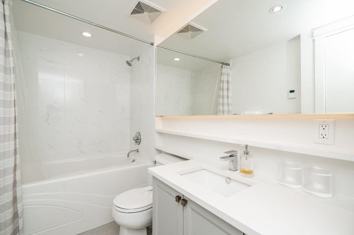 Photo 13 at 2606 Quebec Street, Mount Pleasant VE, Vancouver East