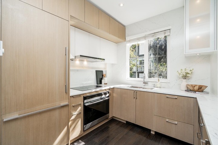 Photo 5 at 2606 Quebec Street, Mount Pleasant VE, Vancouver East