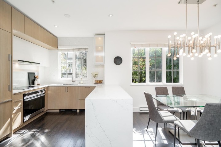 Photo 4 at 2606 Quebec Street, Mount Pleasant VE, Vancouver East